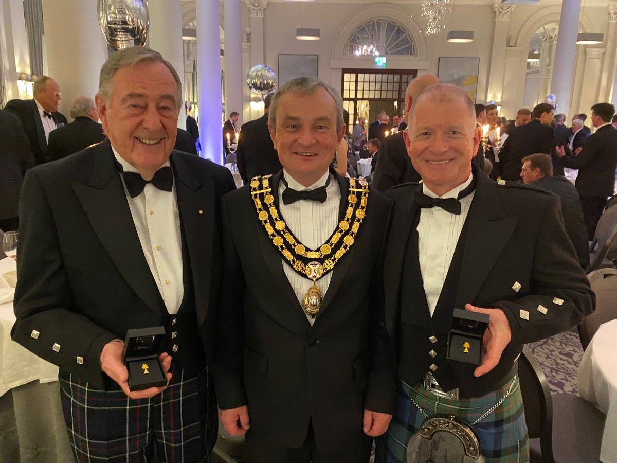 Allan Macaulay tweet media