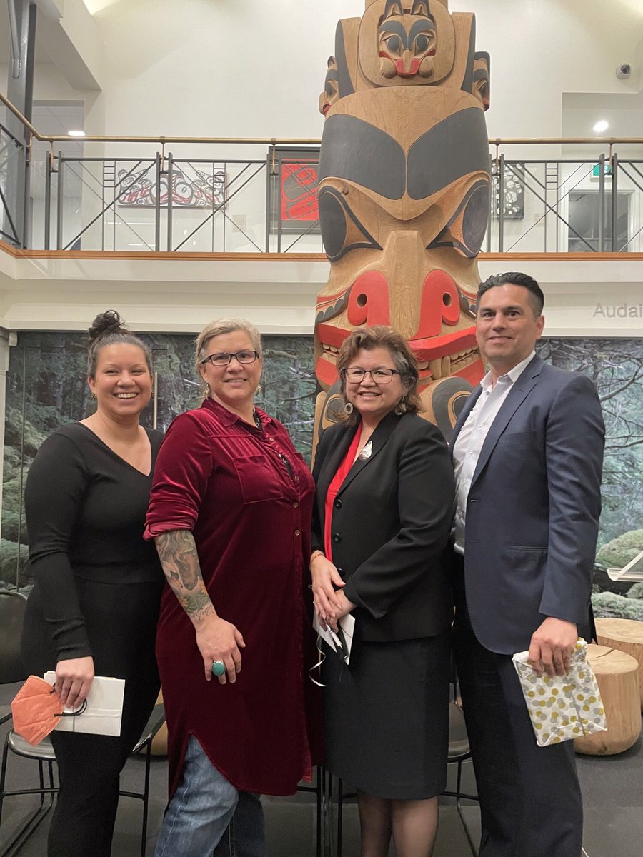 svlebourdais's tweet photo. Sharing the power of #Secwepemclaw at Osgoode Law’s “Conflicting Authorities” panel at beautiful Bill Reid Gallery. Honoured and blessed to stand up the knowledge of our Ancestors. https://t.co/Jbqw9z4QB6
