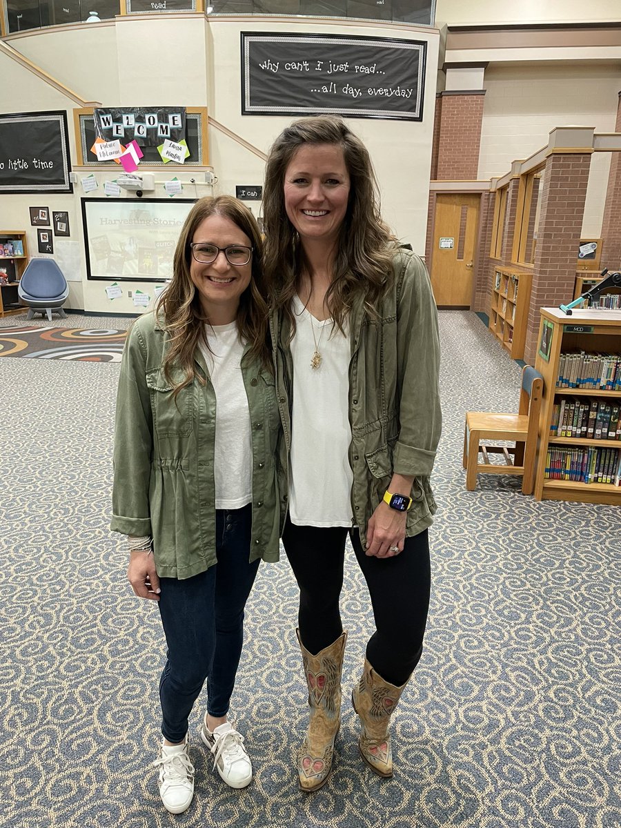 Mrs. Towle tweet media