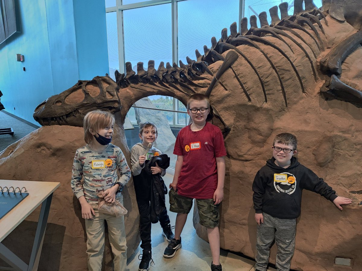 Stephanie Weller tweet media