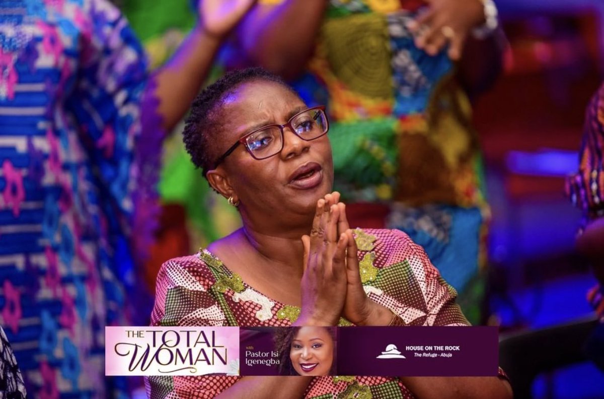 HOTRREFUGE's tweet photo. You are worthy to be praised Yahweh. We worship you for your mighty presence in our midst.
Thank you Lord for in you we are made whole. Blessed be your name, everlasting king, in Jesus name.
#Reset2022
#HOTRRefuge
#HOTRService
#TotalWoman
#Woman2Woman https://t.co/Tad4AhsJb2
