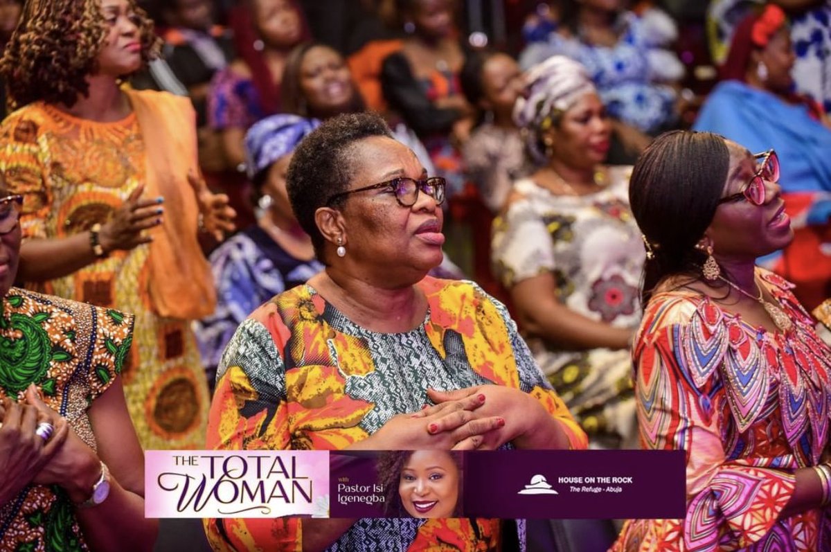 HOTRREFUGE's tweet photo. You are worthy to be praised Yahweh. We worship you for your mighty presence in our midst.
Thank you Lord for in you we are made whole. Blessed be your name, everlasting king, in Jesus name.
#Reset2022
#HOTRRefuge
#HOTRService
#TotalWoman
#Woman2Woman https://t.co/Tad4AhsJb2