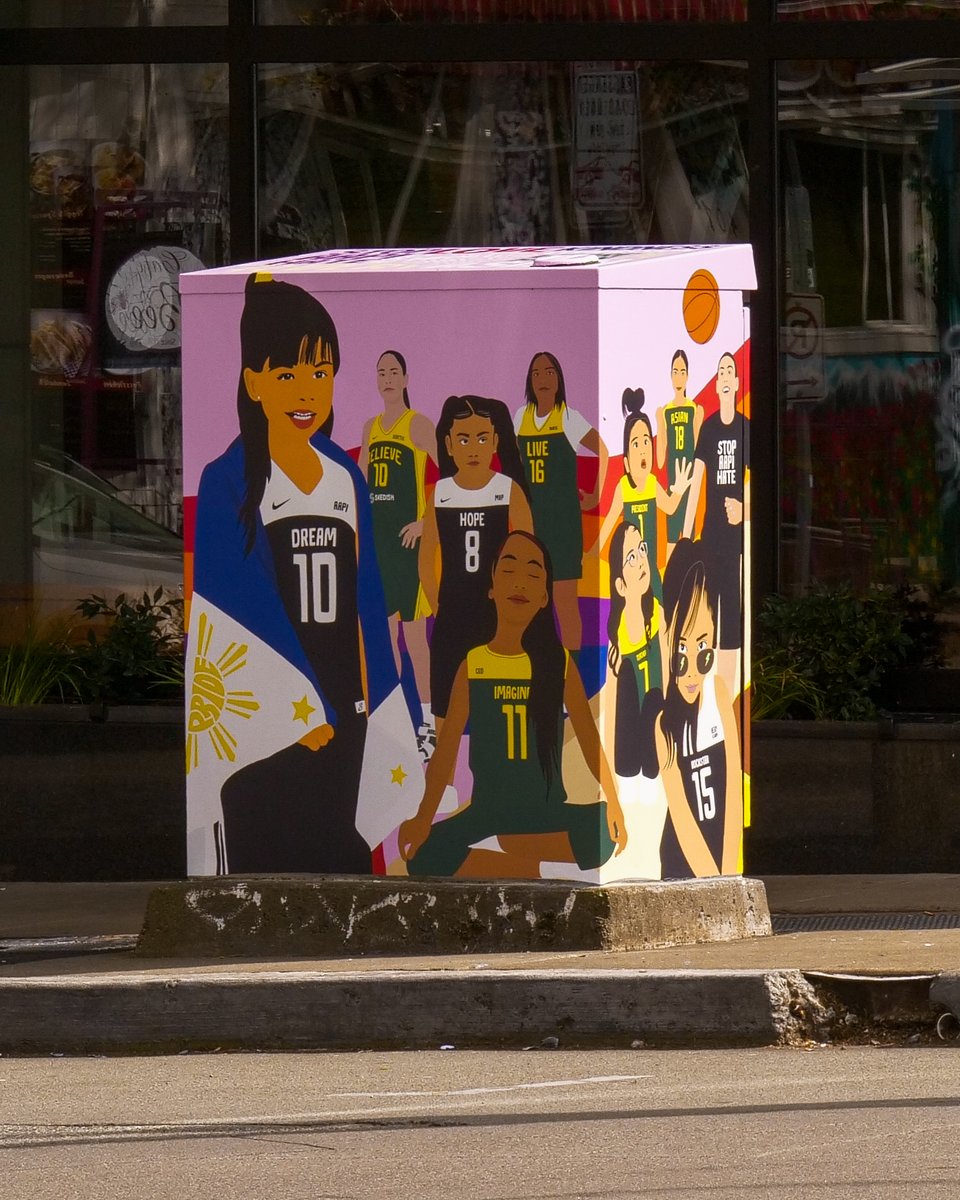 seattlestorm's tweet photo. Created by Shayla Hufana, visit this box on Broad St and John! https://t.co/E6coBpD1wq