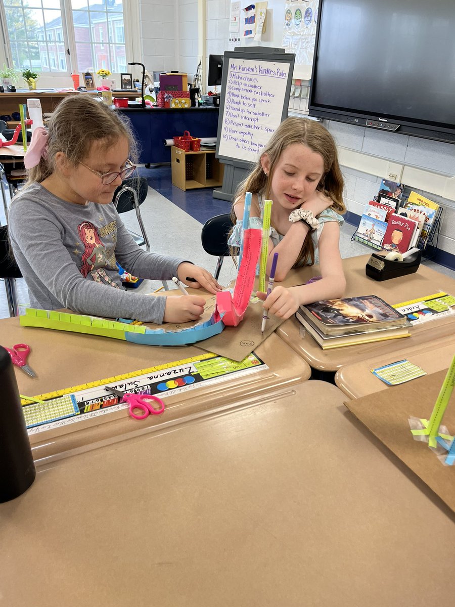 JillKorwan's tweet photo. Applying laws of motion. So impressed with the teamwork and problem solving. Great job everyone. https://t.co/wgHSSMOwjY