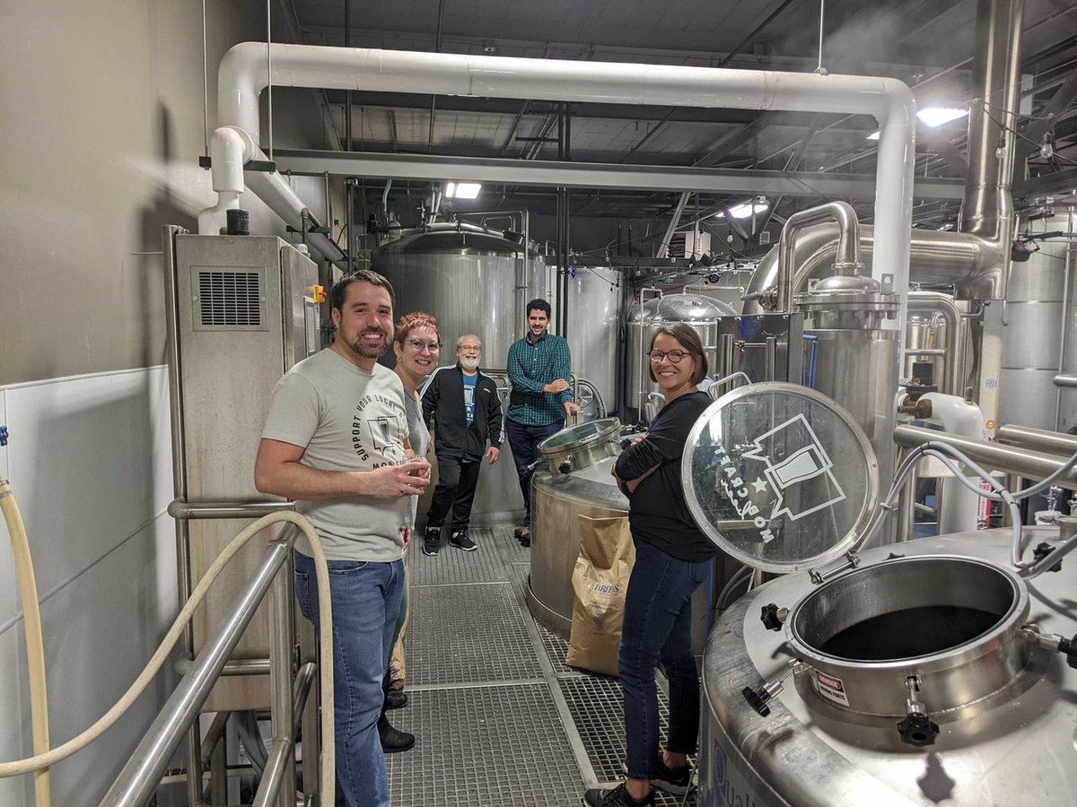 mobcraftbeer's tweet photo. Happy #NationalHomebrewDay! Big shout out to all the brewers out there making our favorite beverage, beer. Without you, this wonderful liquid would not be possible. 🍻
#craftbeer #mobcraft #homebrew https://t.co/FtZcGw6hwM
