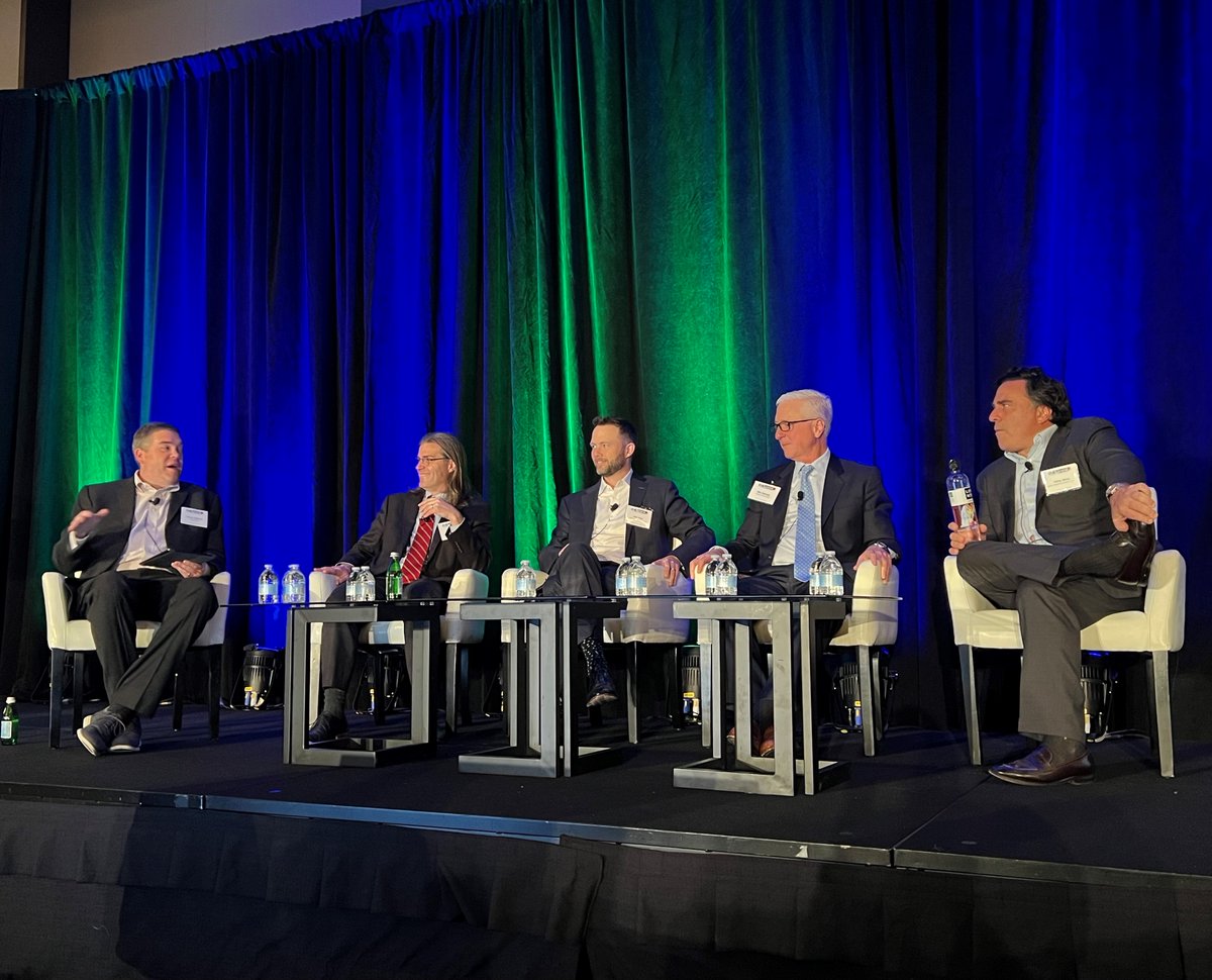 portfolioalts's tweet photo. What a week it’s been at #IPASummit22! Special thanks to all our panelists – we loved hearing from top industry experts during our CEO/CEO Global Commercial Real Estate Insight session! https://t.co/dChGspIKp4