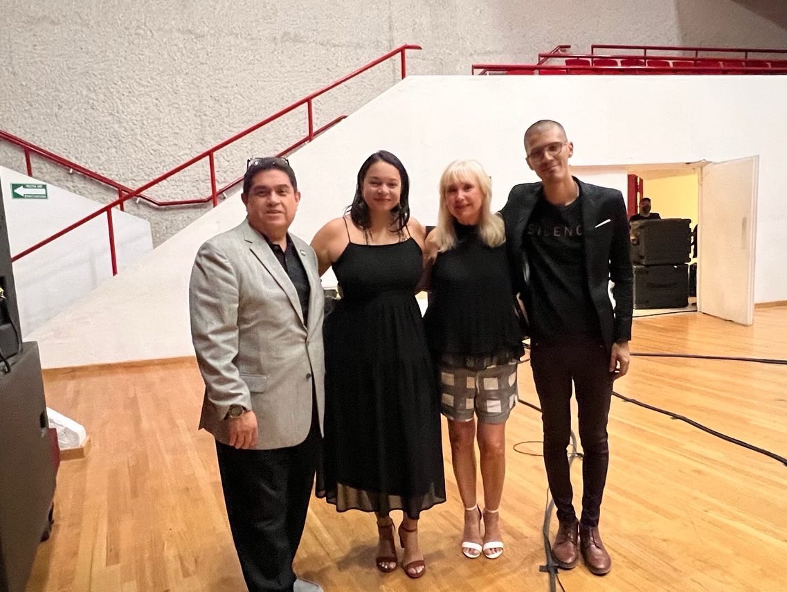 nolajazzmuseum's tweet photo. Our International Relations Manager, Taslya Mejía had the honor to present the Young Jazz Award on behalf of the New Orleans Jazz Museum to Del Sur Jazz Project. The ceremony took place at Centro Nacional de las Artes México in Mexico City. https://t.co/KnSyIf17sJ