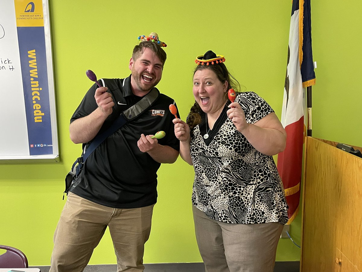 kkerianteacher's tweet photo. Want to have some fun while learning and reflecting with instructional coach colleagues on Cinco de Mayo?  Throw in some party favors and take some pics! @DavidVoves @MichelleHoy2 (sorry I did not get everyone) @hillersj22 https://t.co/e08k8KsQVE