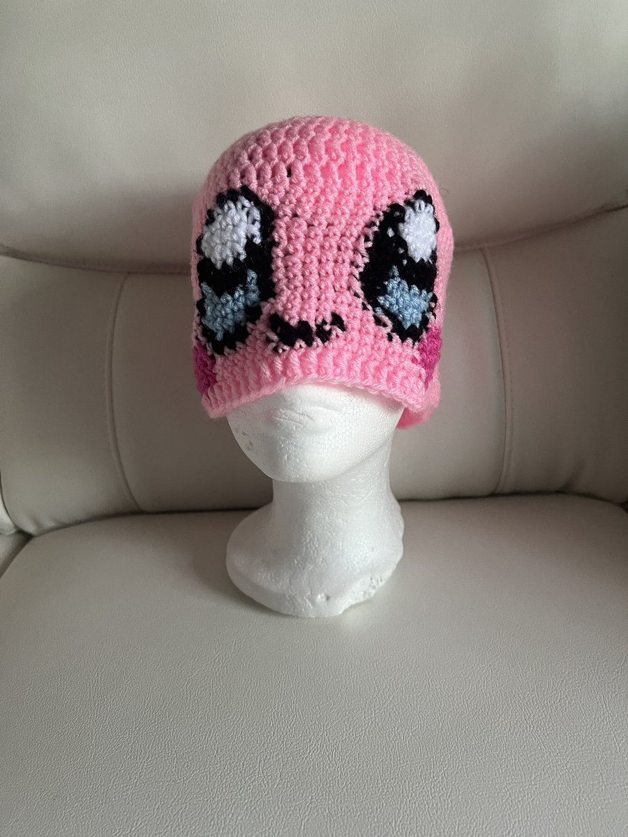 i made a kirby beanie