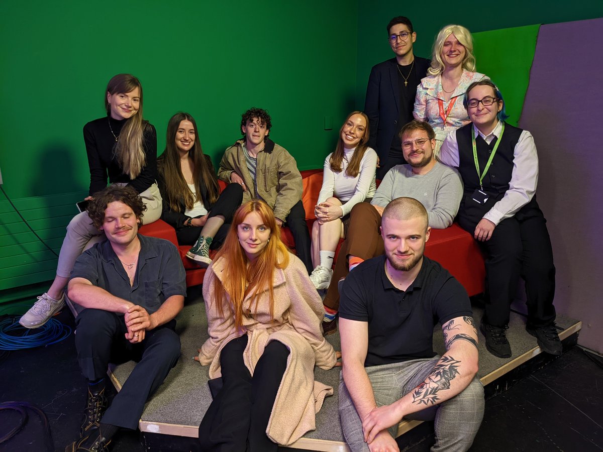 UWEJournalism's tweet photo. Fantastic work from a very special and talented MA Journalism group today for their last news day. Well done guys, we're very proud of you! https://t.co/5WUQ7ghl6Q