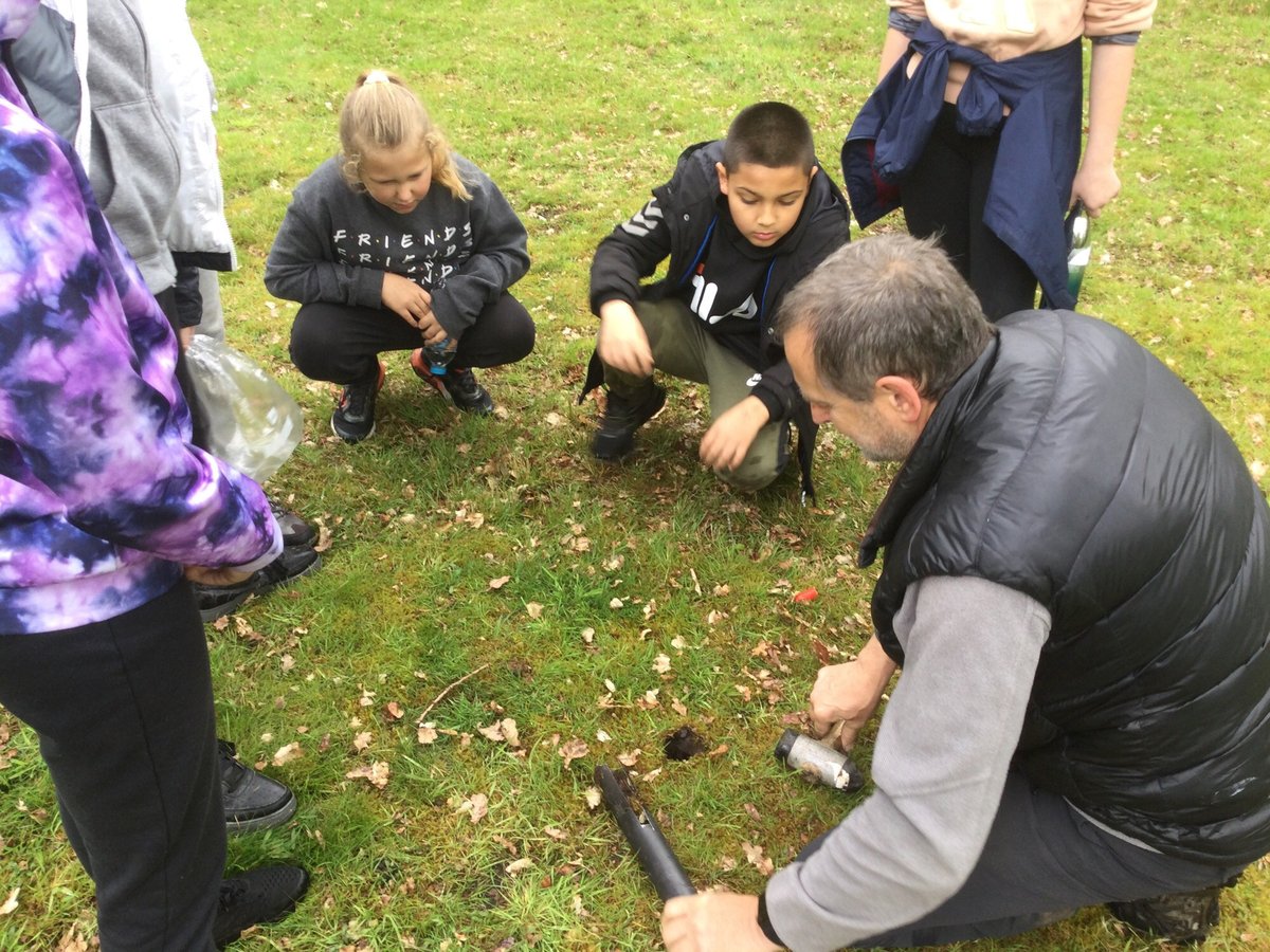 SchoolMillfield's tweet photo. Our Year 5 class had a day at Beaudesert this week and took their Maths learning outside. They also did a nature walk and other bushcraft activities 😃 https://t.co/76ABv3mKFG