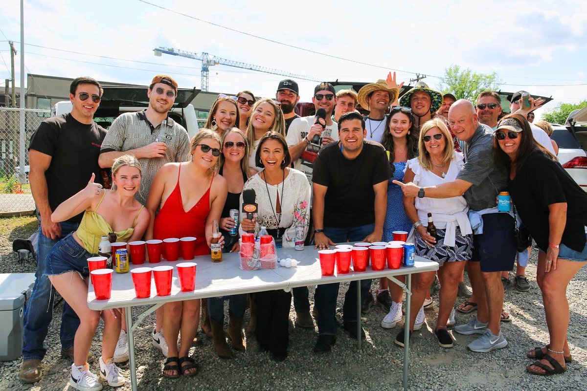 noshoesnation's tweet photo. 3 shows in &amp; we’re ready to keep the party going! 🏴‍☠️ St. Louis, let’s see what you got! #KCStLouis #HereAndNowTour https://t.co/dYsMrx7J5G