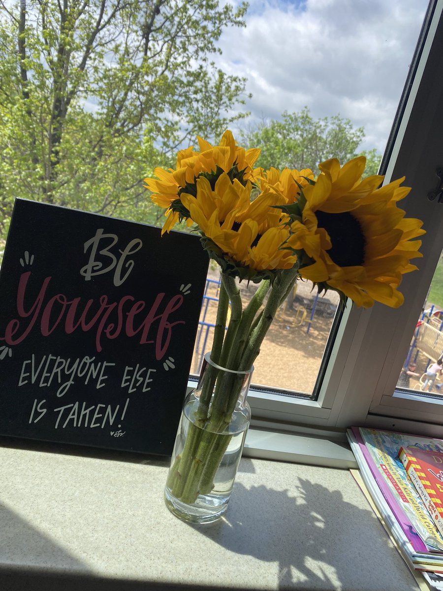 Such a thought gift from my sweet admin…thank you <a href="/mltneale/">Morgan Neale</a> for being some sunshine into my office today!!