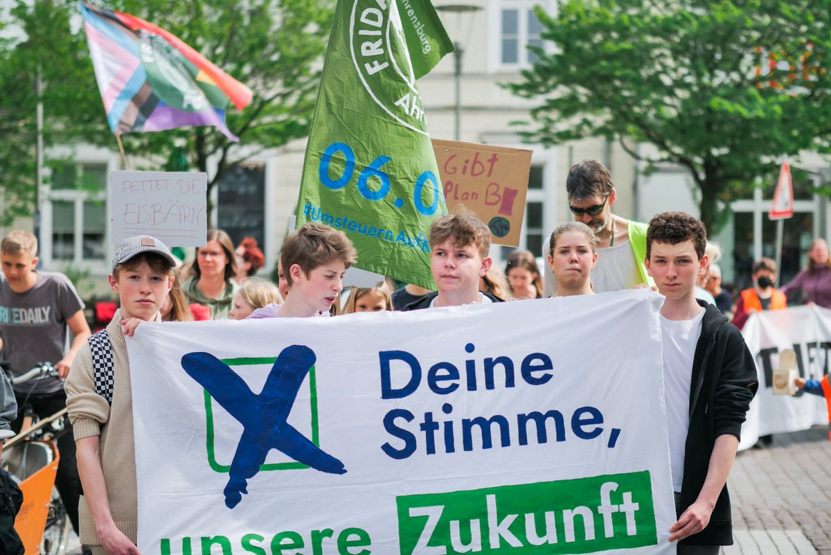 Vor den Landtagswahlen in Schleswig-Holstein und Nordrhein-Westfalen waren wir heute wieder in über 30 Städten auf der Straße. Danke an alle, die dabei waren!