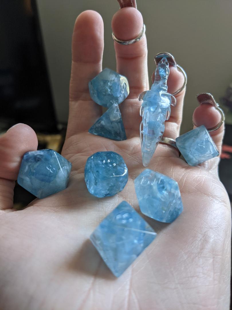 DawnlightDice's tweet photo. A year ago today i made these lovelies. they were literally too beautiful to ink.
   Gotta make another set like em soon with better molds
"Lightning's Rose"
#dice #Handmadedice #Dnd #ttrpg https://t.co/TYNmhZBMvn