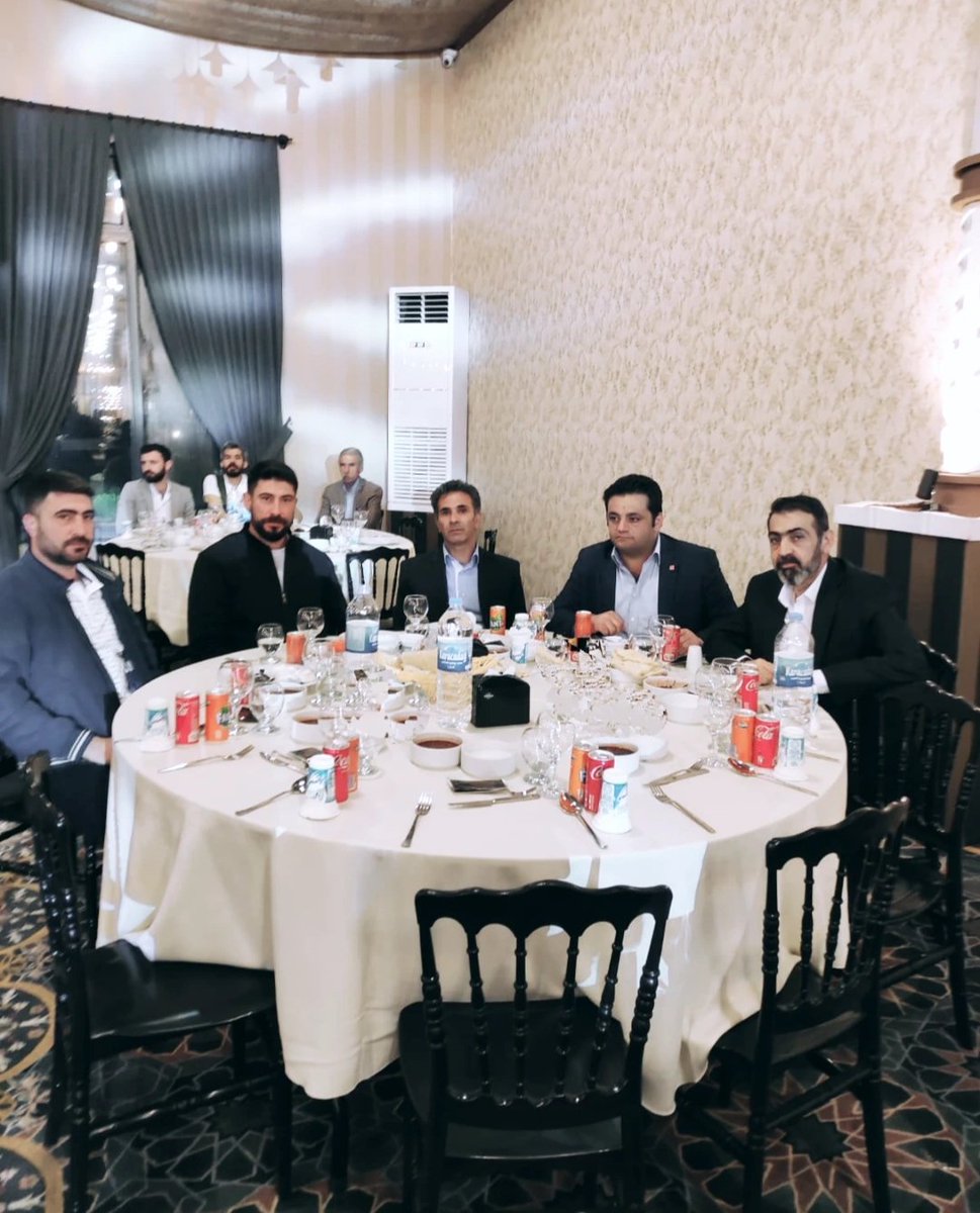 YusufZiyaUral's tweet photo. #Coşkun ile #Oymak Ailelerinin kıymetli evlatları Ümran ile Adnan’ın yaşamlarını birleştirdikleri bu mutlu günlerine katıldık.
Gençlerimize bir ömür boyu sağlık, huzur ve mutluluklar diliyorum. https://t.co/TK8PqGVKBA