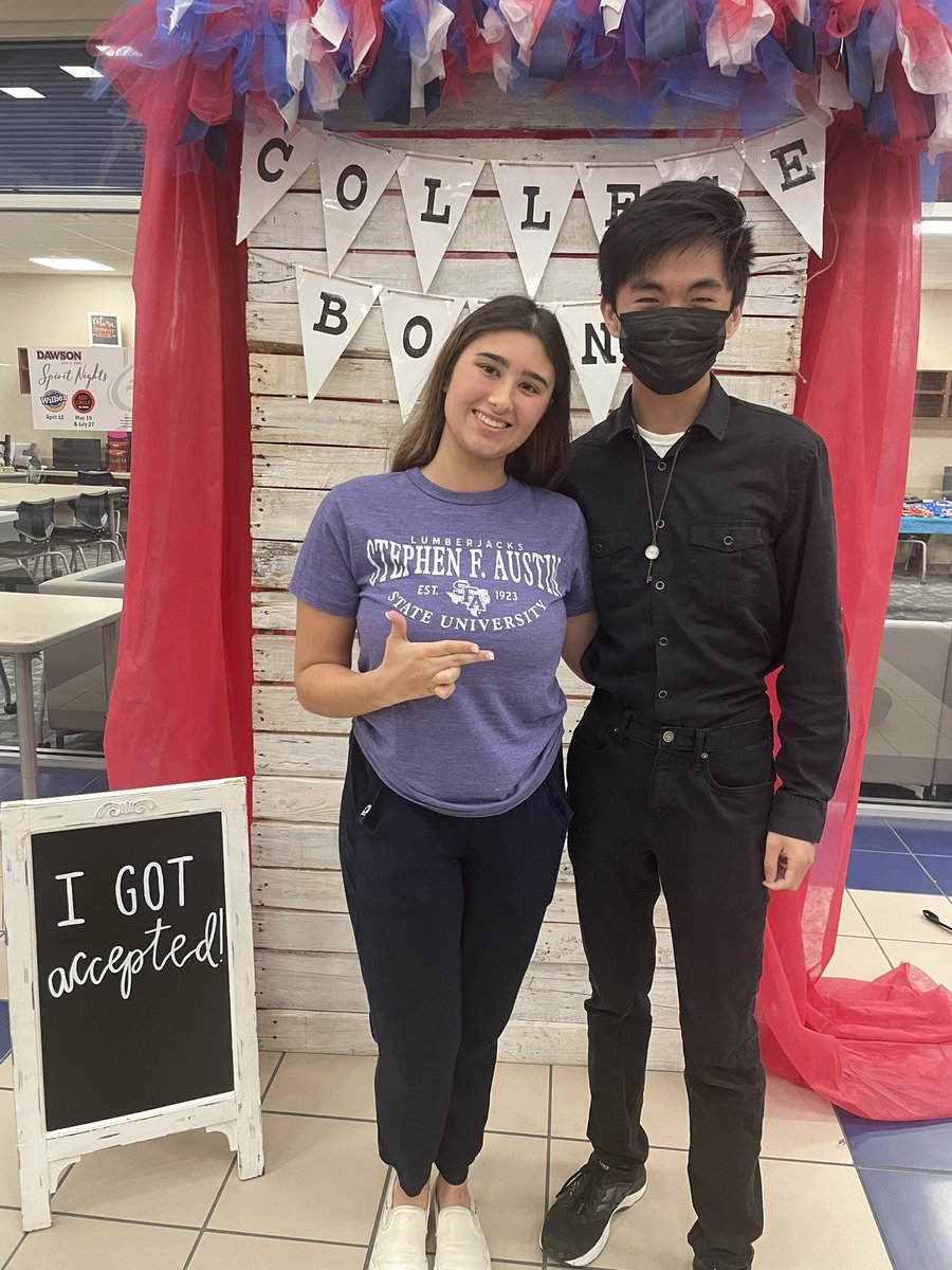DHSCollegeBound's tweet photo. College Acceptance Day! https://t.co/VbtGOZHNTp