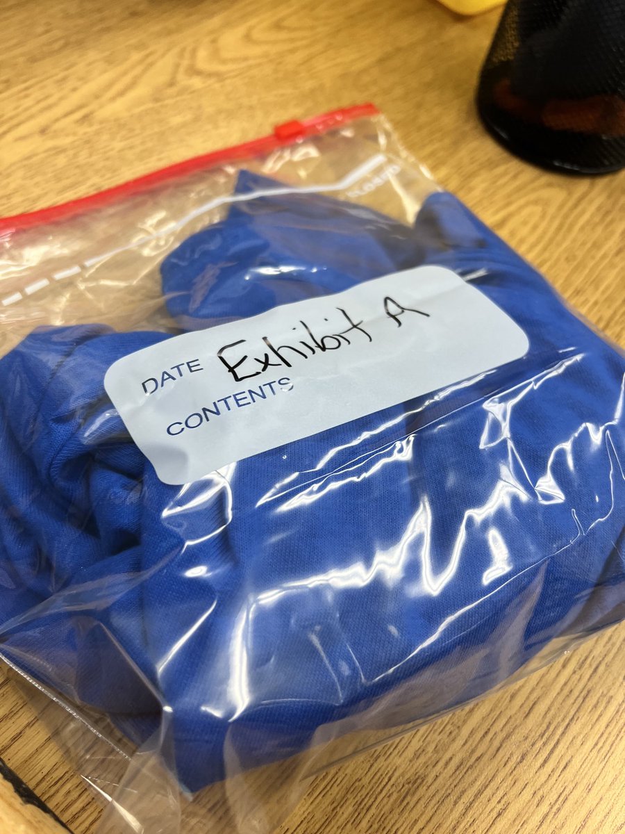 MrCookSchool's tweet photo. 5CK learners wanted to do moot court for a reward, so here we go!  #FutureReady204 #MWWolverines https://t.co/6dLEiE9sQe