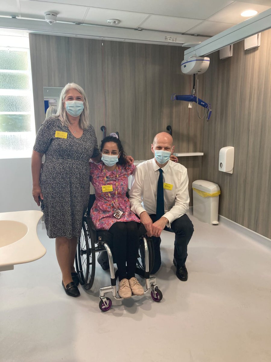 Rupal_DT's tweet photo. Amazing work from Rasleen Kahai and @kathscottOT my dietitian and OT  colleagues through their staff network called DAWN - Disability And Wellness Network. New changing places fully accessible bathroom at Harefield Hospital. AHPs making real changes! @RBandH @ChangingPlaceUK https://t.co/WERuYinFWv