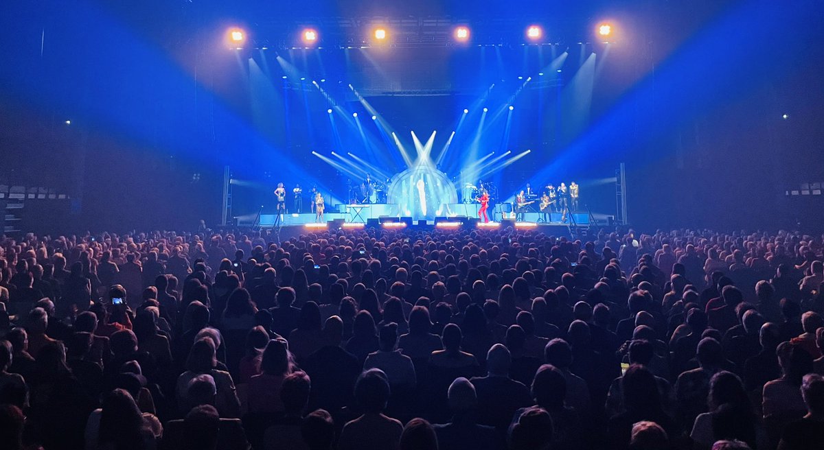 Ce soir, salle comble avec <a href="/NOPLPoff/">NOPLP Officiel</a> 🤩🤩