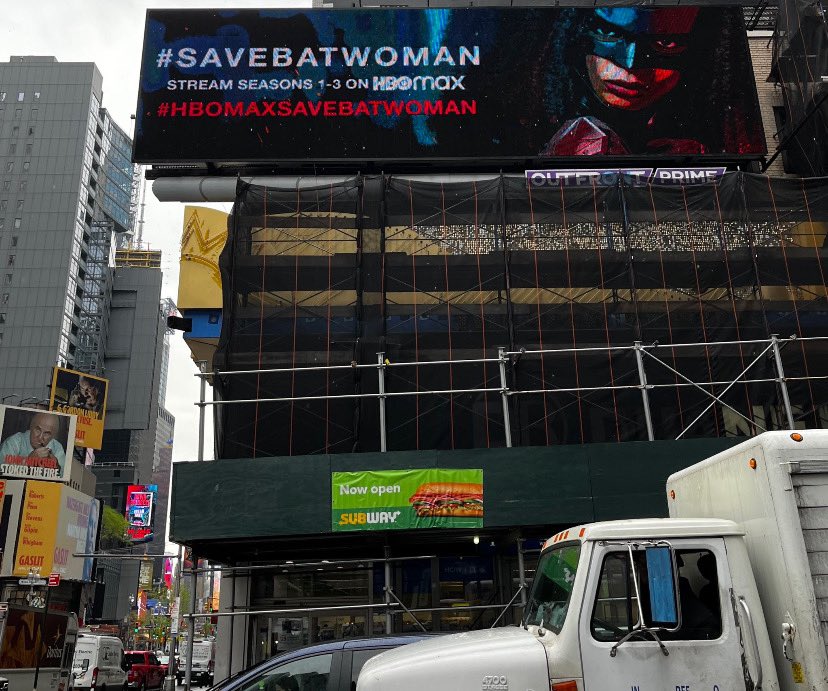 Javicia Leslie tweet media