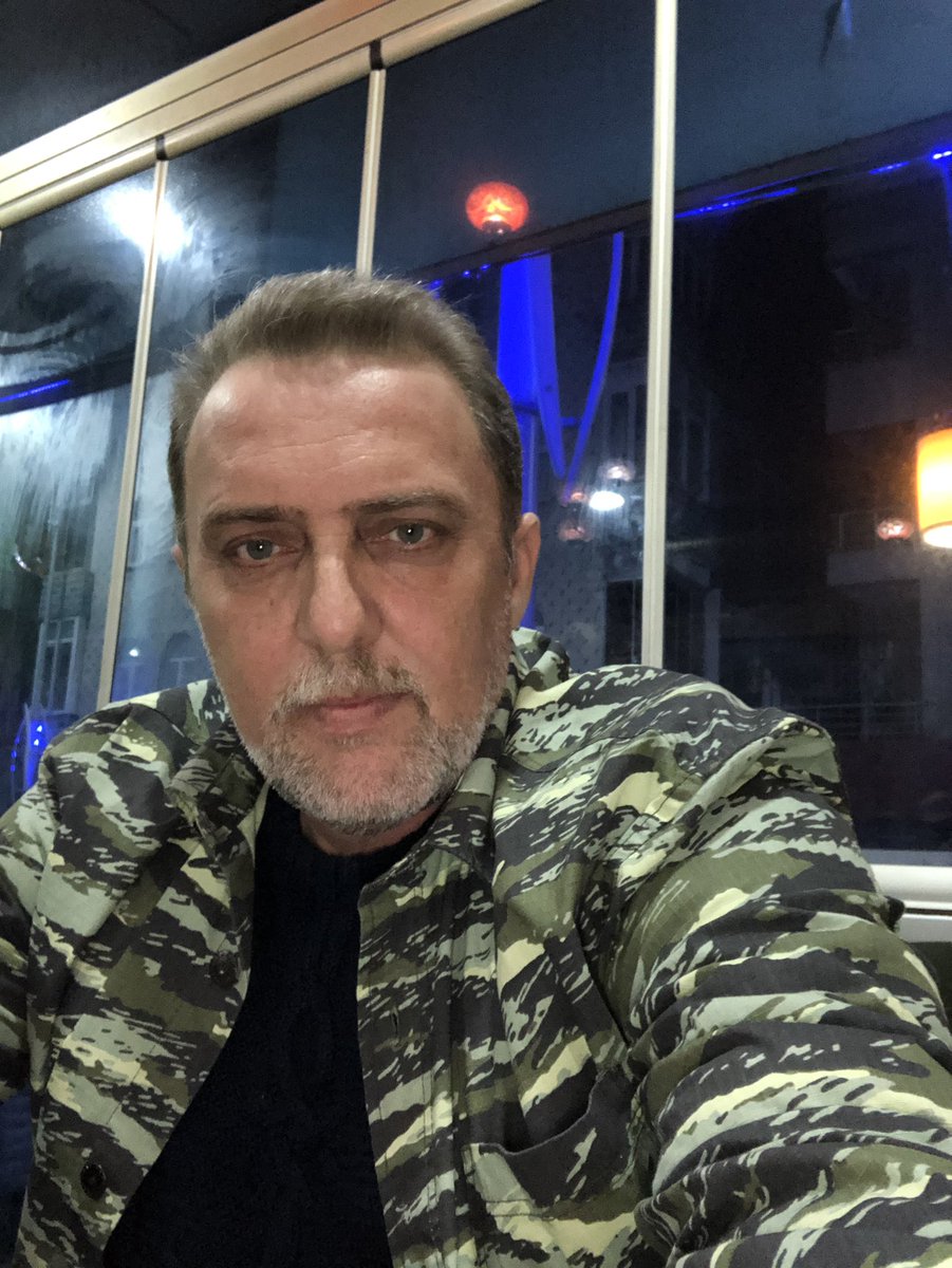 Kapıya çık dediginde çıkıp yanına geldiginde nereye gidiyoruz diye sormayan gerçek dostundur.