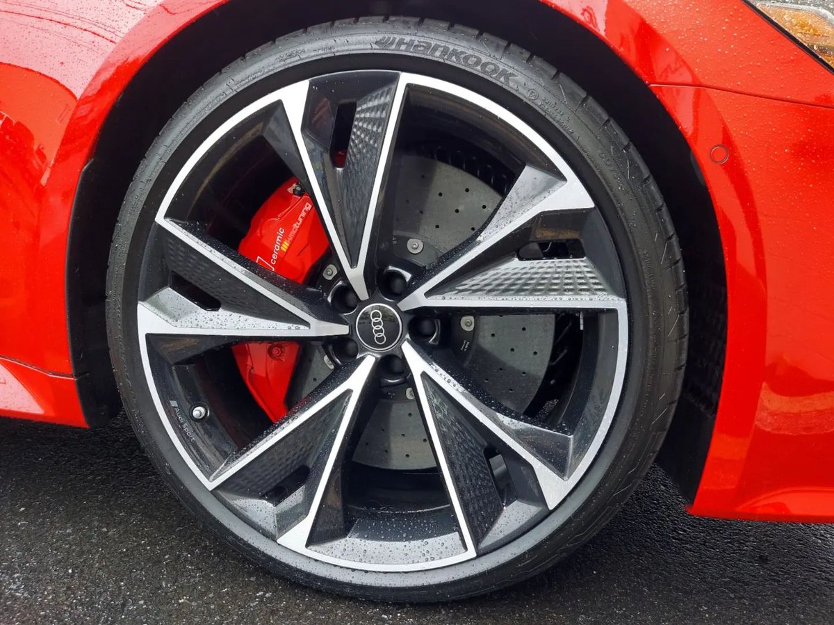 KMDTuning's tweet image. No rainy day Blues here, just some Tango Red!
Another C8 RS7 in for Unitronic Stage 1+ and Eventuri Carbon Fiber Intake, unleashing a beastly 753hp and 709tq!
#KMDtuning #unitronic #GetUnitronic #Eventuri #audi #audirs7 #ea825 #c8rs7 #audic8rs7 #audicarbonceramic #saddlebrooknj