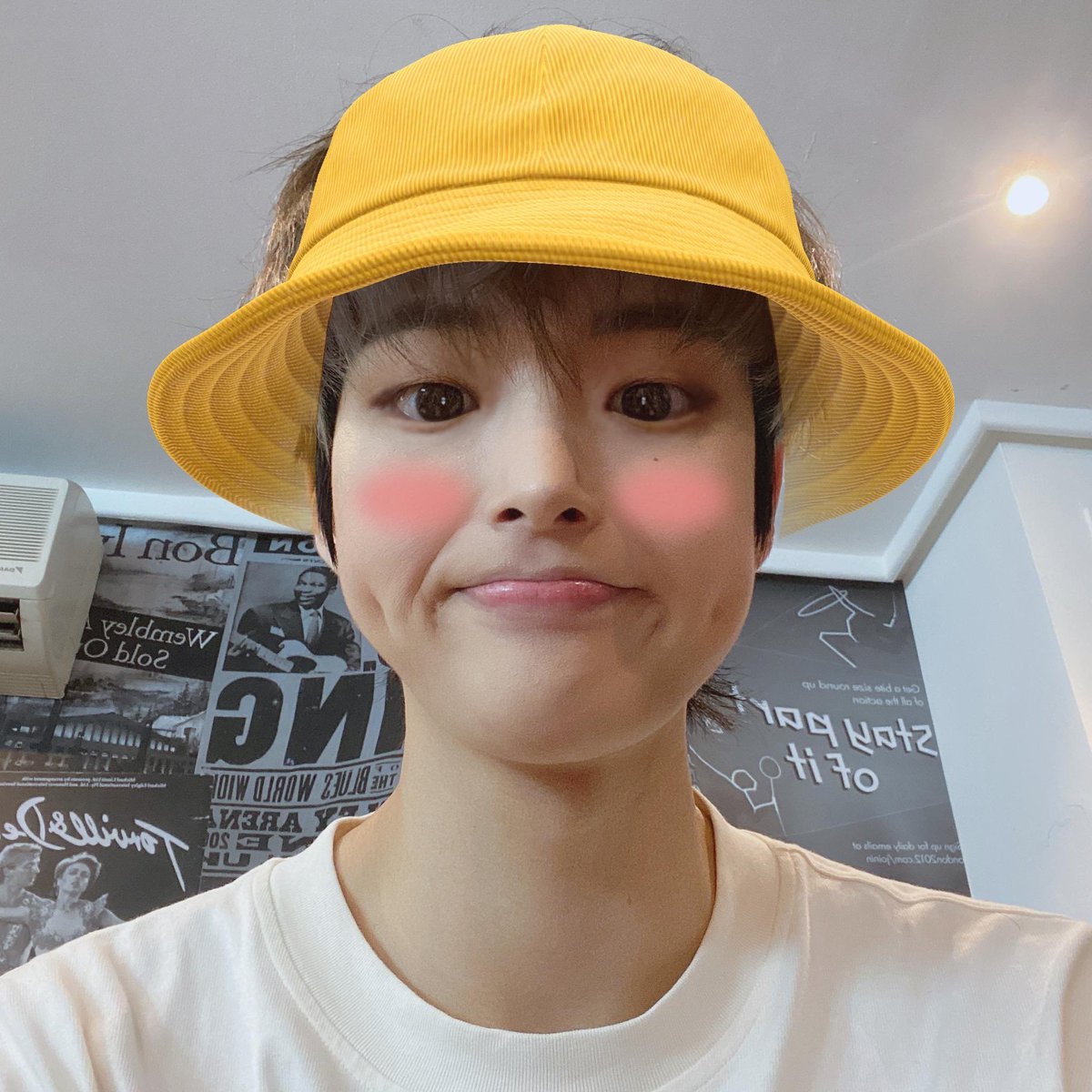 Please he's too cute😭