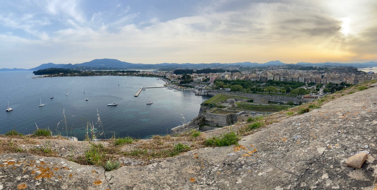 xr4drama's tweet photo. The meeting was great. The meeting is over. And the last photo (for now) is a panoramic shot of #Κέρκυρα #CorfuCity, taken from the top of the magnificent #OldFortress #ΠαλαιόΦρούριο. Enjoy & catch you later!
*** Team #XR4DRAMA *** https://t.co/mYysmr6avk