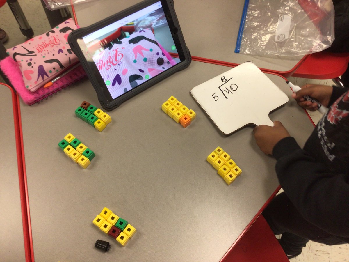 Mr. Young tweet media