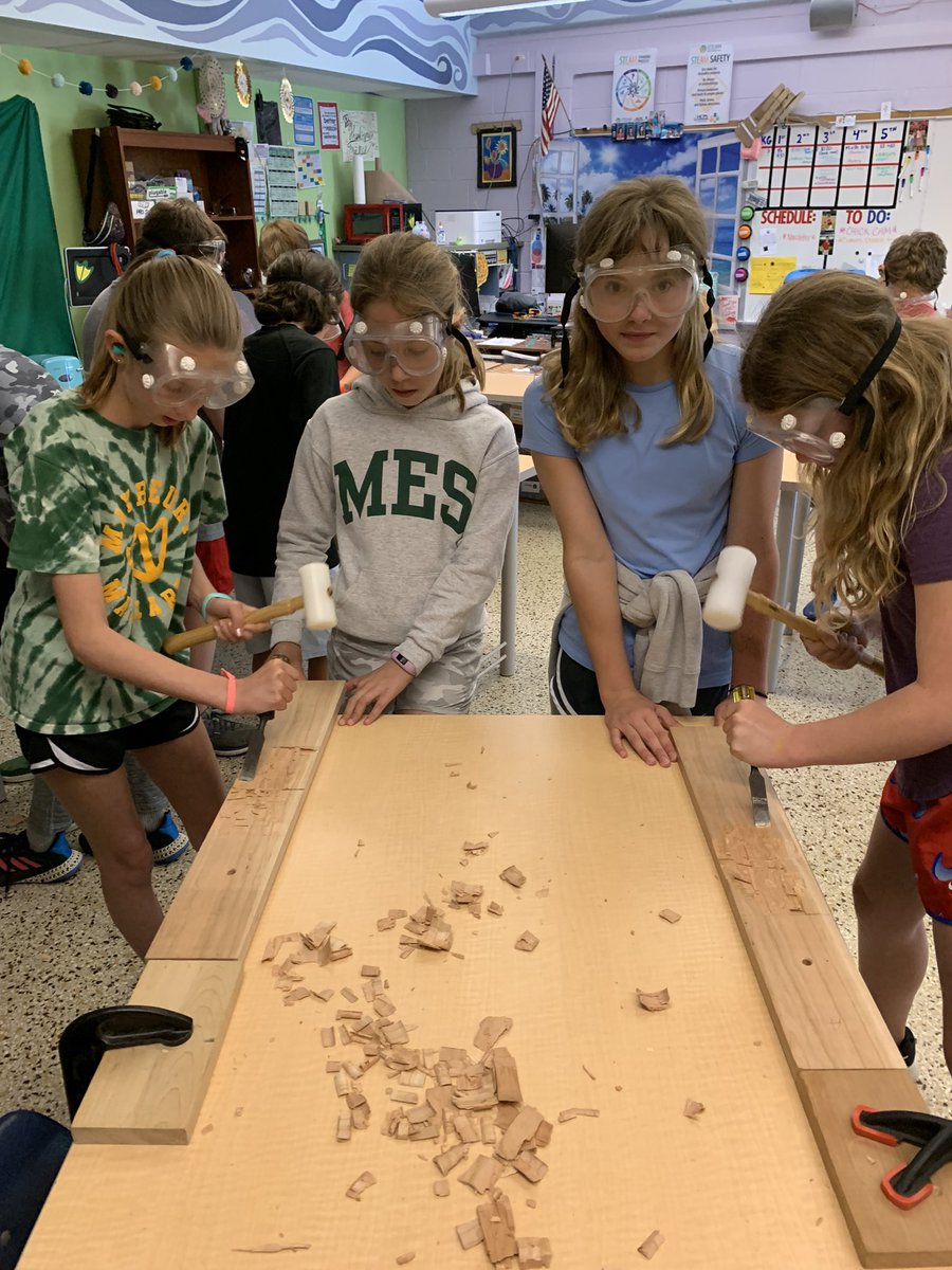 Mallard_Music's tweet photo. I couldn’t ask for a better teacher appreciation gift! I was able to spend two days with Brent & 2-5 Ss building our very own bass marimba. Can’t wait to make music 💕thanks MES PTA @BeatinPathPub @MES_Mallards @HenricoPerforms #musicisscience #musicismath https://t.co/y27w1ZZeKa