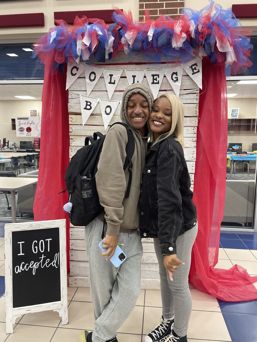 DHSCollegeBound's tweet photo. College Acceptance Day! https://t.co/VAmuDulsnd