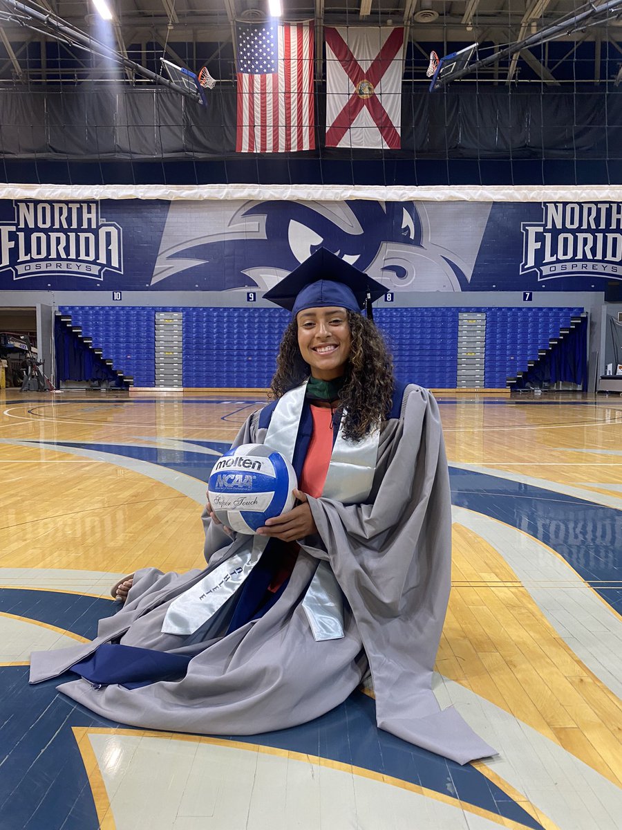 OspreyVB's tweet photo. And took some fun ones in the Nest 📸 https://t.co/b16uOgFYYF
