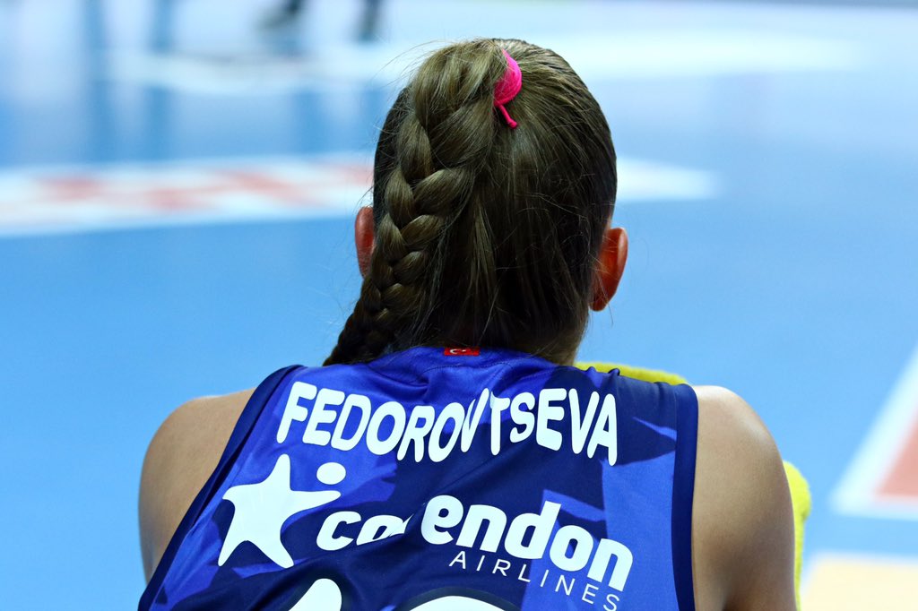 voleybolplus's tweet photo. Fenerbahçe Opet’ten 1️⃣2️⃣ ace ⚡️

📊 Arina 5, Vargas 3, Buse 2, Mina 1, Meliha 1 https://t.co/K15eweNtPL