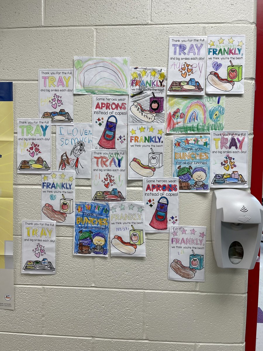 mrspeerce's tweet photo. #SchoolLunchHeroDay @SchoolLunch @PotterGrayPride https://t.co/SzGgq3xOGq