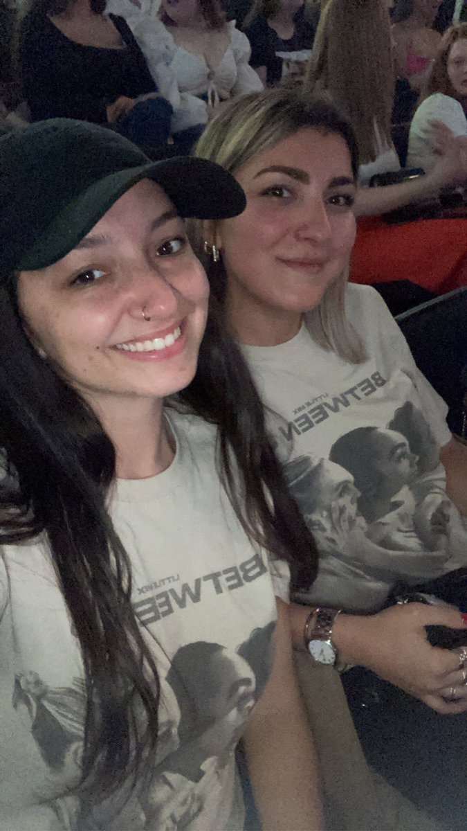 Me and <a href="/liamfthale/">joey</a> spontaneously bought tickets tonight for the girls off the street even tho we are seeing them tomorrow too 🥰🤣 the things we do for lil mix !!