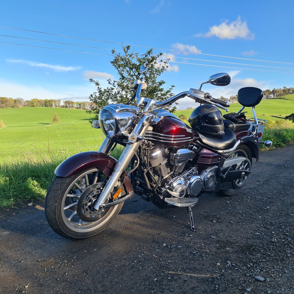 JonathanBoyd4's tweet photo. Evening ride after work. Stopped in this place, no idea where it is but it's near Lamancha.
#roadliner #xv1900 #motorcycle #Scotland https://t.co/3sZKfvEzEB