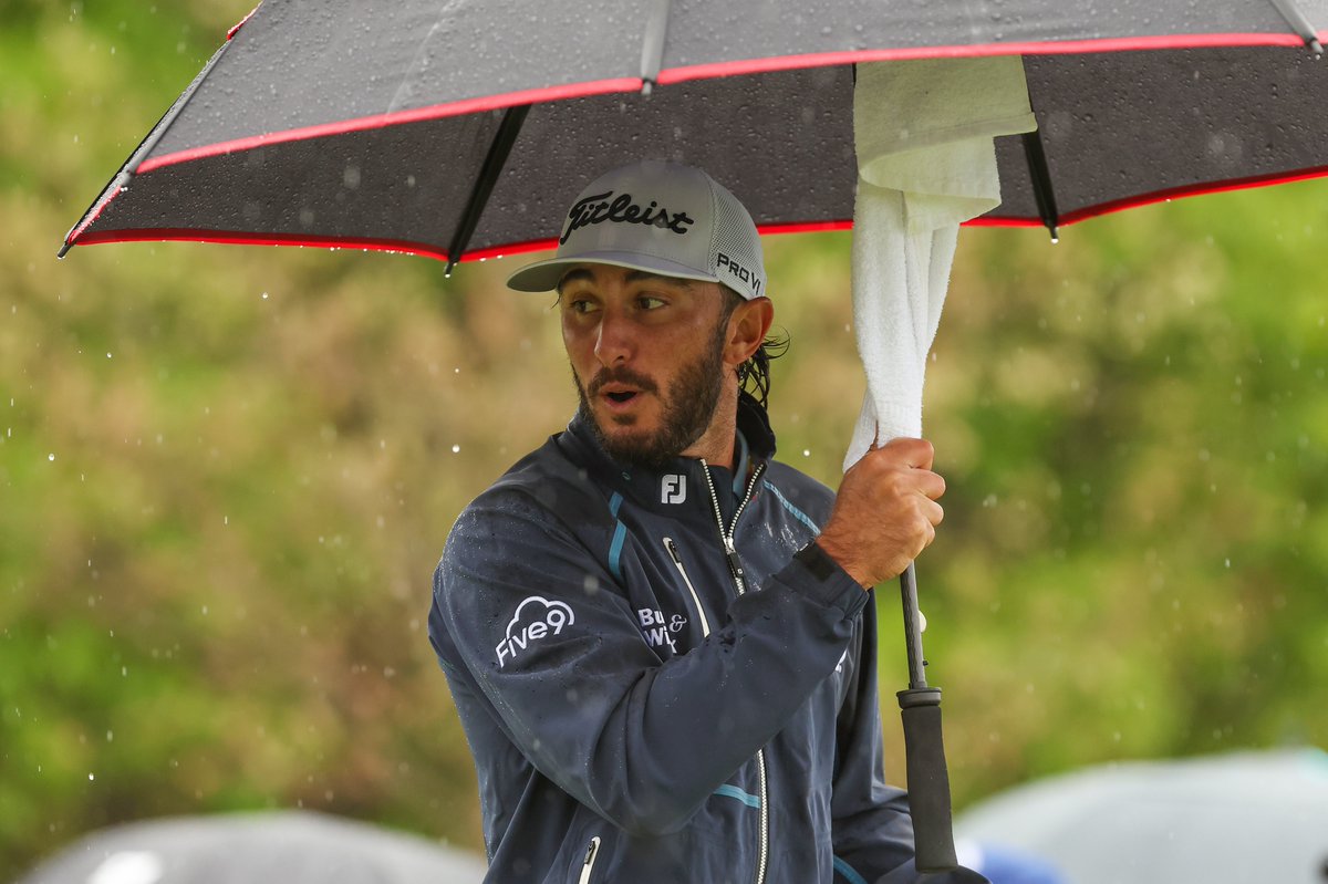FootJoy's tweet photo. Right as Rain. ☔️
Max Homa fired a 66 in challenging conditions this morning at TPC Potomac. 💪
He's currently just three off the lead through 36 holes at the Wells Fargo Championship. 👀
#HydroTour #MakeEveryDayPlayable https://t.co/CN2xFUQeet