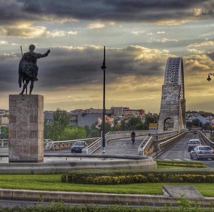 Miiguel_MRD's tweet photo. Mérida es la ciudad más bonita del mundo y nadie me puede hacer cambiar de opinión. https://t.co/jfvdRm5MEf