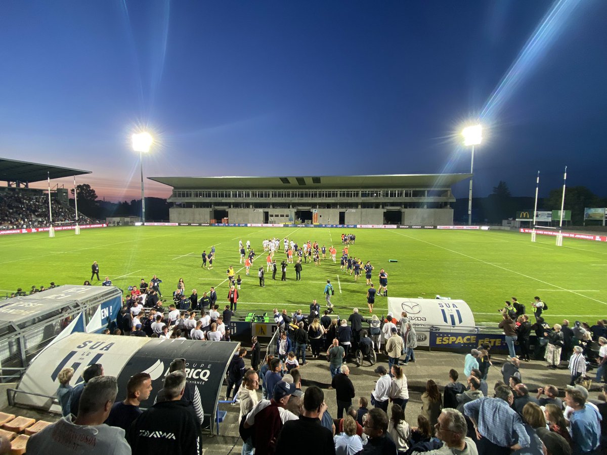 C’était rude cette saison …
Mais ce soir, la victoire est belle ! 💙🤍

Une belle récompense pour le dernier match du soldat Ryan… 🇮🇪

<a href="/anthonycomollio/">Anthony Liszewski</a> <a href="/CelineDucos/">Ducos Céline</a> <a href="/ArnaudKerjean/">Arnaud Kerjean</a> <a href="/charlotteruano/">Charlotte</a> <a href="/legerdt1/">Thomas Léger</a> <a href="/PElhorga/">pepito elhorga</a>