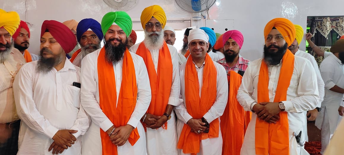 deepakPILOTfans's tweet photo. Attended the Bhog and Antim Ardas of Mother of S. Avtar Singh Matharoo Ji at Choula Sahib... 

@VarunRajSingh26 @BhagwantMann @ArvindKejriwal @AAPPunjab @AamAadmiParty @raghav_chadha #India #Punjab @HarpalCheemaMLA @JarnailSinghAAP @DrDeepakPILOT #DeepakPILOT https://t.co/eF9BQjMlPv