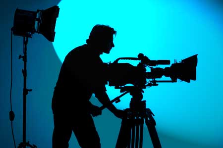 author_queries's tweet image. How Filmmakers Make A Living While Trying To Make It.

article link: writeforfilm.com/how-filmmakers…

#filmmakers #writeforfilm #film #filmmaking #FilmTwitter