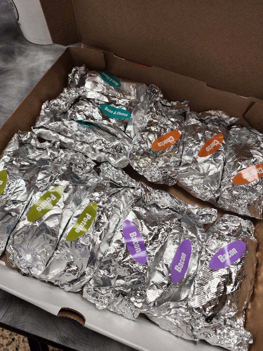 CrystalgBeers's tweet photo. Thank you @HambrickMS_AISD! We are truly grateful for everything. We appreciate you! π π―π§π₯π₯π½
#Thankful #TGIF #LunchHeros #LunchHerosBreakfast #lunchsuperhero #HambrickCafe #Hambrickgirls https://t.co/38RdODfFOC