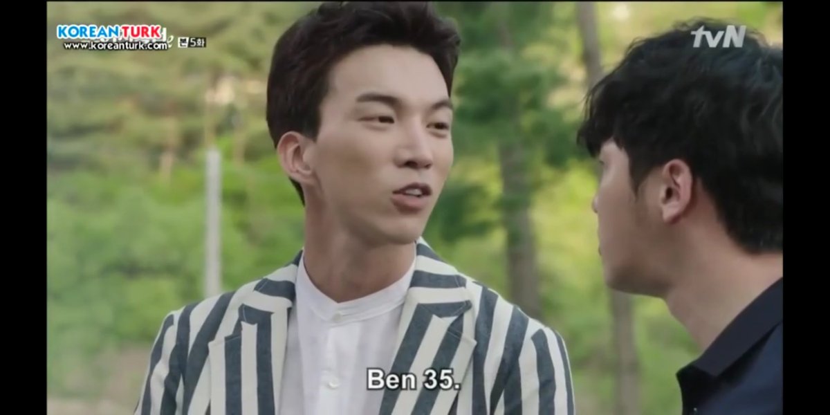 gug_oegeojuja's tweet photo. Şimdiki yaşın o senin 😜😜
#ExGirlfriendClub
#ByunYoHan
#DoSangWoo https://t.co/C89dbjixdo