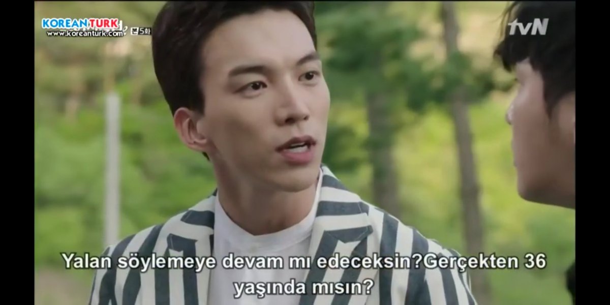 gug_oegeojuja's tweet photo. Şimdiki yaşın o senin 😜😜
#ExGirlfriendClub
#ByunYoHan
#DoSangWoo https://t.co/C89dbjixdo
