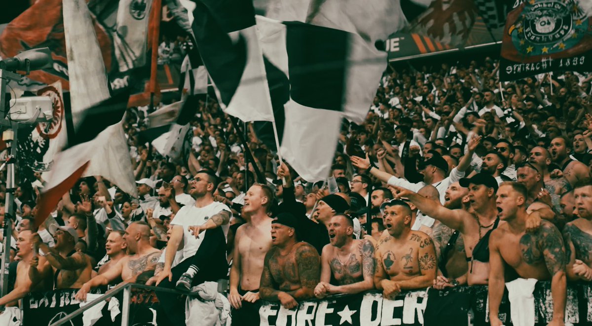 kaaydaviesPR's tweet photo. Some frames from an absolutely vintage night in Frankfurt. #UEL semi-final went off 📸🔥
#FRAWHU https://t.co/udZs5GVFte
