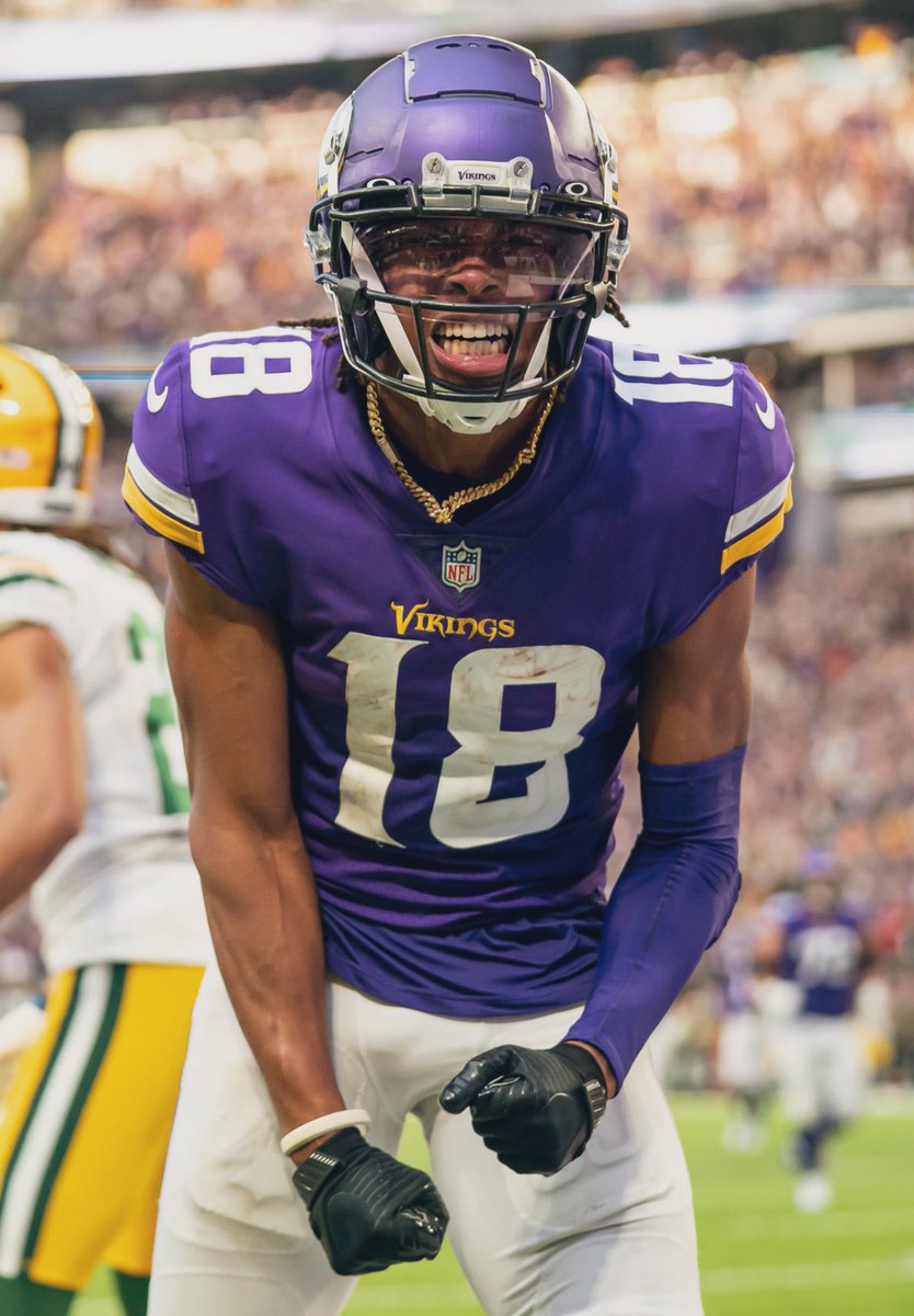 Warren Sharp tweet media