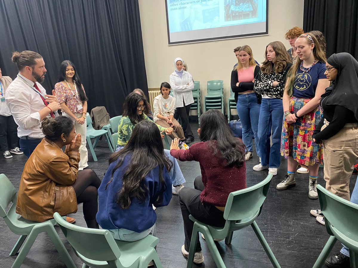 Fantastic day with <a href="/DrCJBolton/">Dr Chris Bolton</a> Senior lecturer in drama education <a href="/MyBCU/">Birmingham City University</a> who delivered the first part of the Arts Ambassador training <a href="/KEHSBham/">King Edward VI High School for Girls</a> today!