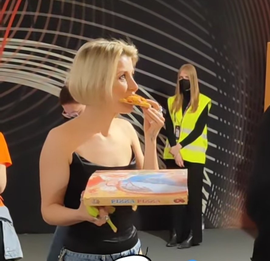 Esc2022Turin's tweet photo. All the singers are REALLY ENJOYING th #Eurovision life, you are the only ones who are not able to live these weeks positively.

#escita #Eurovision2022 #ESC2022 #TheSoundOfBeauty https://t.co/jM6En4pIe2