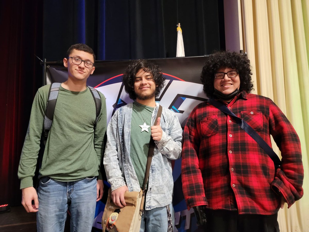 BlueShellESport's tweet image. Thank you for everyone who came out to our Smash Ultimate Tournament at Vintage Days 2022

here are the results

1st @woody11210 

2nd Quentin

3rd Flaming_Ember

smash.gg/tournament/vin…